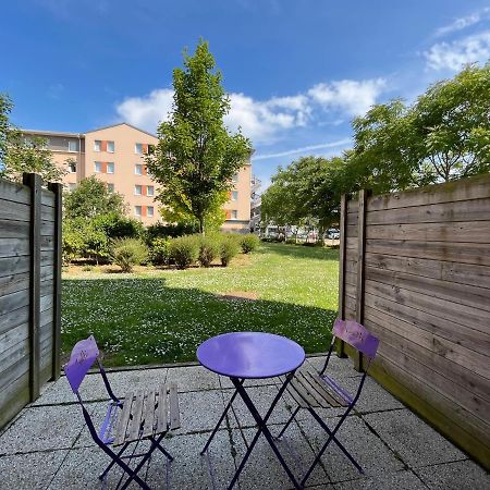 Acajou, Studio Avec Terrasse Et Parking Prive Caen Luaran gambar